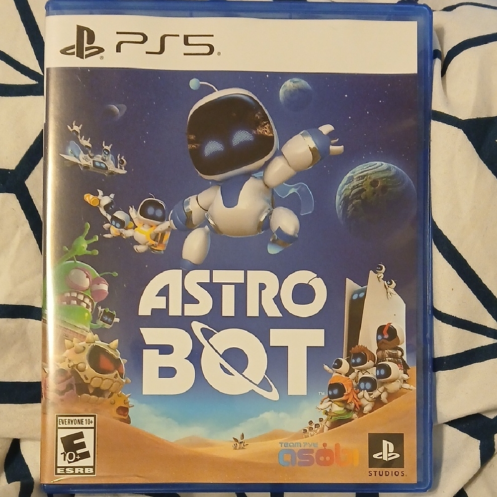 Sony Astro Bot PS5 Game - Blue and White